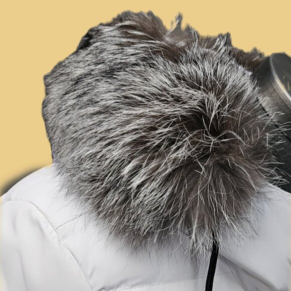 Pajar Down Filled Parka with Trimmed Hood Fur - Picture 6 of 7